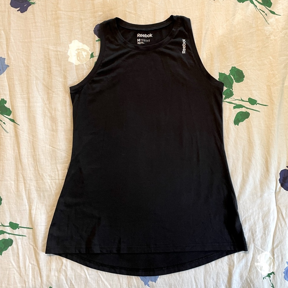 Medium Reebok racer back athletic tank